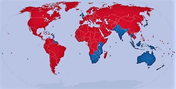 Map of left and right traffic in the world